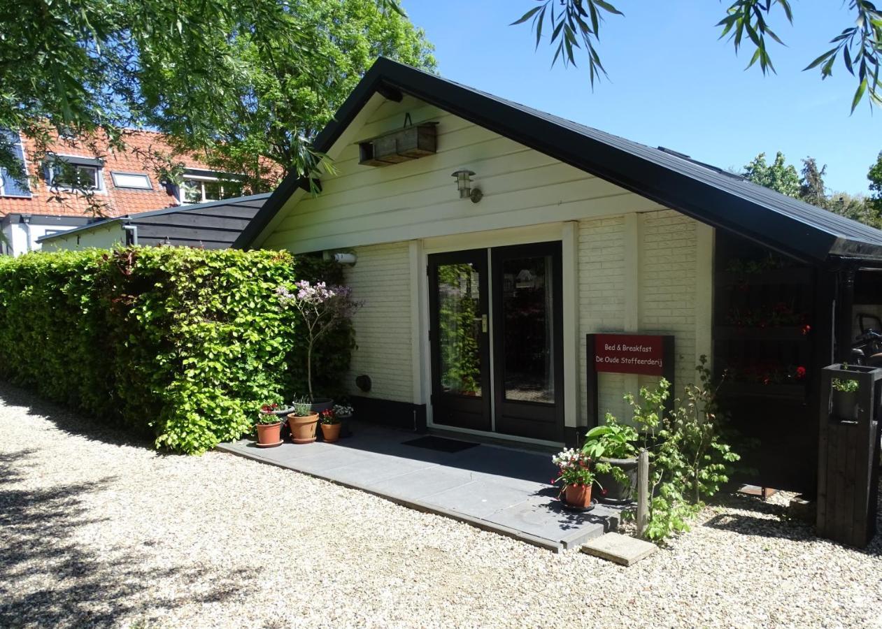Bed and Breakfast De Oude Stoffeerderij Dussen Exterior foto